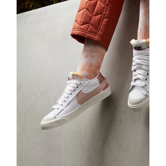 Nike Blazer Low 77 Jumbo Pink White Casual Lifestyle Shoes Women's 11 DQ1470-102 - Picture 9 of 11